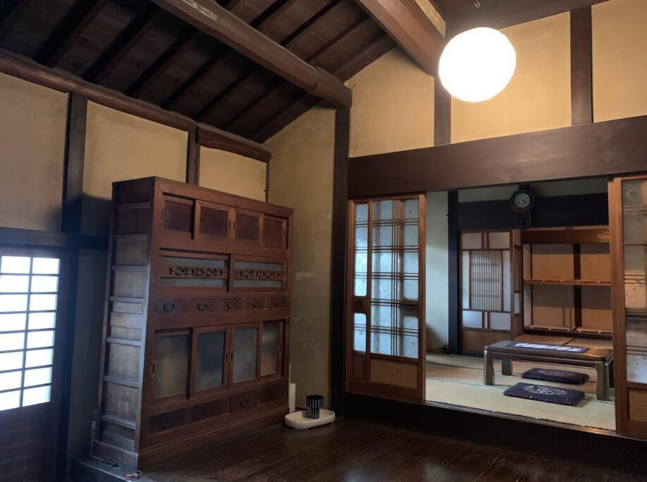 Old Japanese House Hotel Tondabayashi Exterior photo
