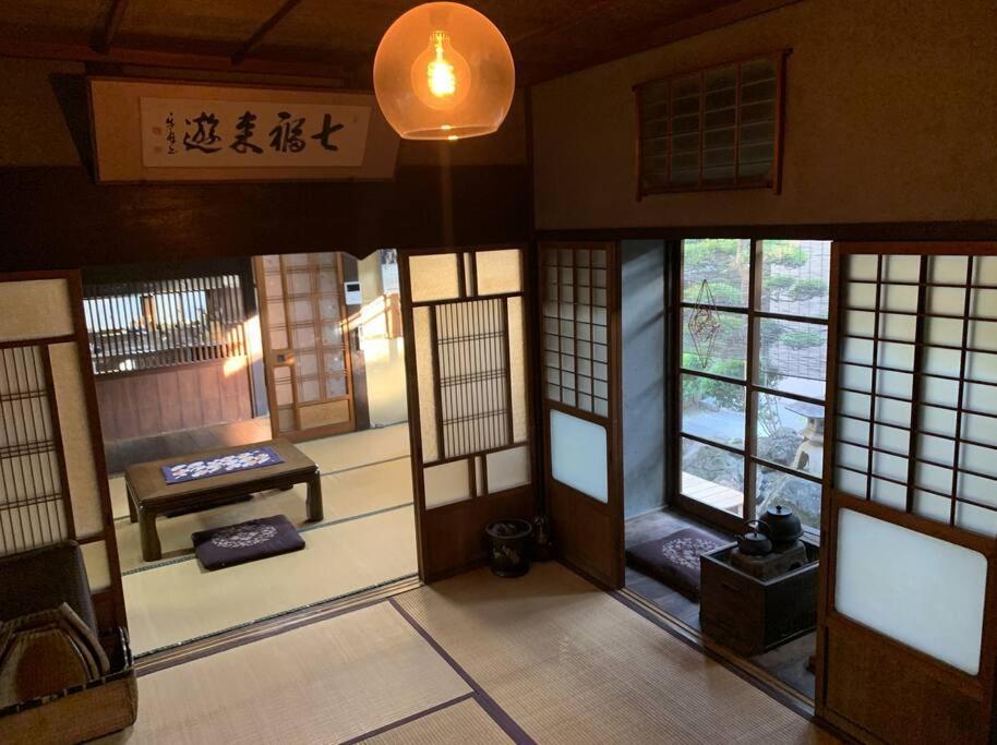 Old Japanese House Hotel Tondabayashi Exterior photo